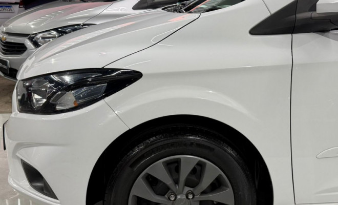 GM - Chevrolet ONIX HATCH LT 1.0 8V FlexPower 5p Mec. 2018 Flex-11