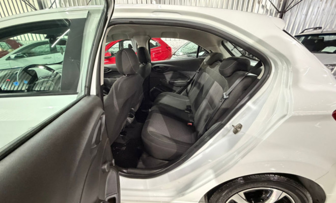 GM - Chevrolet ONIX HATCH LT 1.0 8V FlexPower 5p Mec. 2018 Flex-10