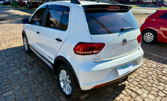VW - VolksWagen Fox TRACK 1.0 Flex 12V 5p 2018 Flex-2
