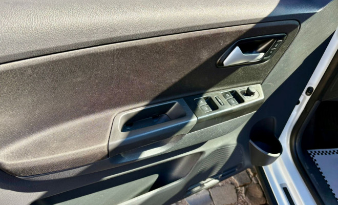 VW - VolksWagen Fox TRACK 1.0 Flex 12V 5p 2018 Flex-11