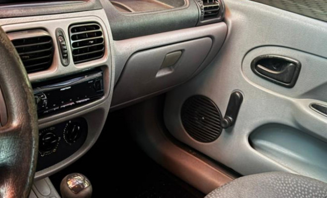 Renault Clio Hi-Flex 1.0 16V 3p 2011 Flex-6