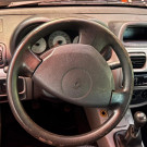 Renault Clio Hi-Flex 1.0 16V 3p 2011 Flex-0