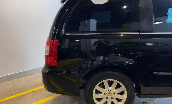 Chrysler Town & Country Touring 3.6 V6 Gasolina Aut. 2012-5