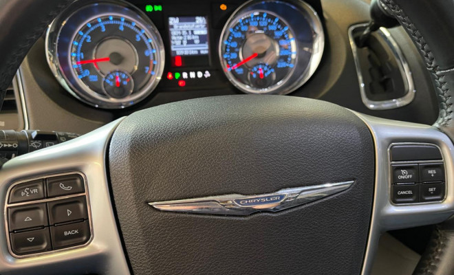 Chrysler Town & Country Touring 3.6 V6 Gasolina Aut. 2012-8