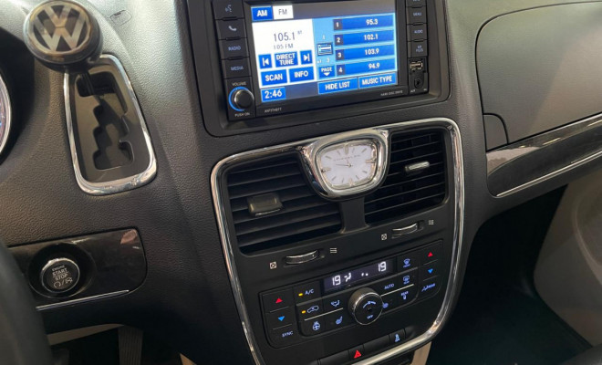 Chrysler Town & Country Touring 3.6 V6 Gasolina Aut. 2012-9