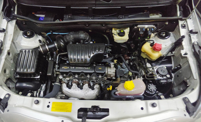 GM - Chevrolet MONTANA LS 1.4 ECONOFLEX 8V 2p 2014 Flex-11