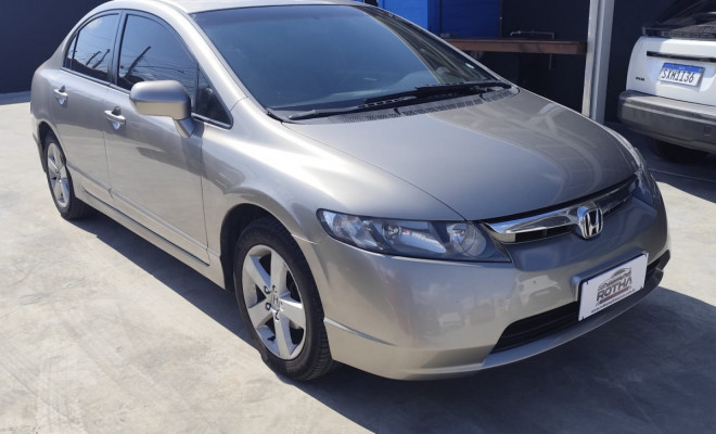 Honda Civic Sedan LXS 1.8/1.8 Flex 16V Mec. 4p 2008 Flex