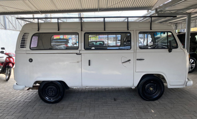 VW - VolksWagen Kombi Escolar/50 anos 1.4 Mi Total Flex 2008 Flex-1