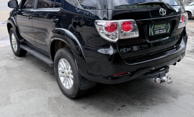 Toyota Hilux SW4 SR 4x2 2.7/ 2.7 Flex 16V Aut. 2013 Flex-2