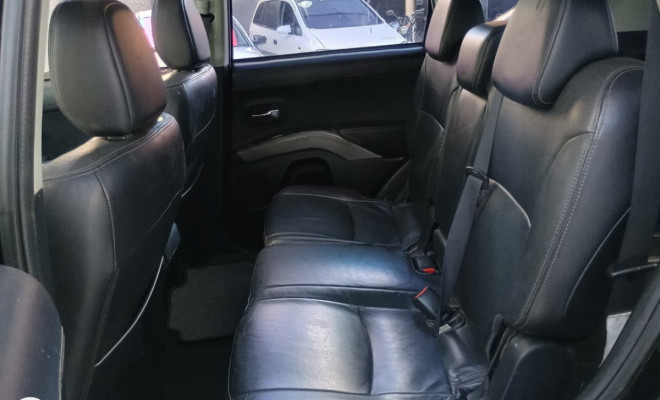 Mitsubishi OUTLANDER 3.0/ GT 3.0 V6 Aut. 2012 Gasolina-5