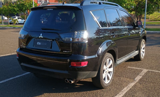 Mitsubishi OUTLANDER 3.0/ GT 3.0 V6 Aut. 2012 Gasolina-2