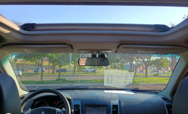 Mitsubishi OUTLANDER 3.0/ GT 3.0 V6 Aut. 2012 Gasolina-7