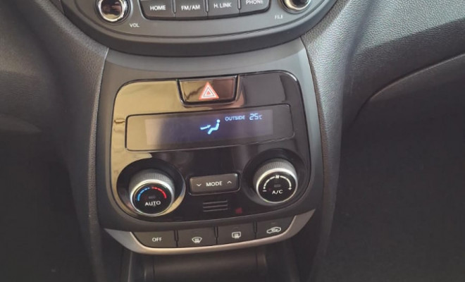 Hyundai HB20X Premium 1.6 Flex 16V Aut. 2018 Flex-9