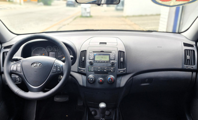 🚗 Hyundai i30 2.0 Automático 2010 — Couro — Completo — Excelente Estado-7