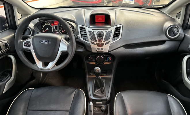 Ford Fiesta Sedan SE 1.6 16V Flex 4p 2013 Flex-6