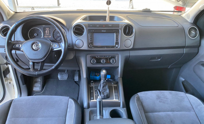 VW - VolksWagen AMAROK Trendline CD 2.0 TDI 4X4 Dies Aut 2016 Diesel-12