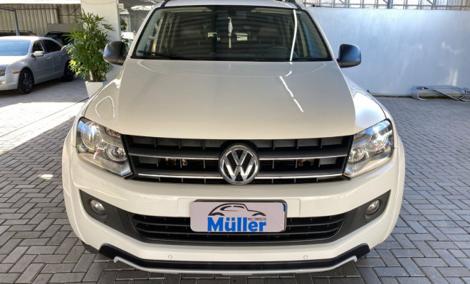 VW - VolksWagen AMAROK Trendline CD 2.0 TDI 4X4 Dies Aut 2016 Diesel-8