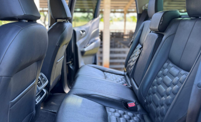 Nissan Frontier XE CD 4x4 2.3 Bi-TB Diesel Aut. 2024 Diesel-8