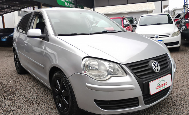 VW - VolksWagen Polo 1.6 Mi/S.Ouro 1.6 Mi Tot.Flex 8V 5p 2012 Flex