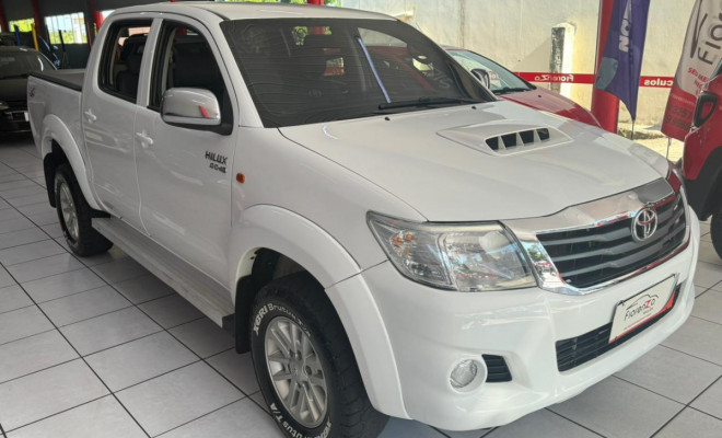 Toyota Hilux CD D4-D 4x4 3.0-1