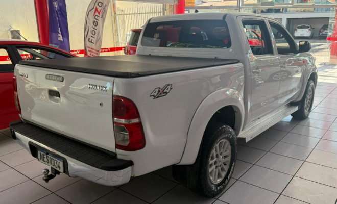 Toyota Hilux CD D4-D 4x4 3.0-3