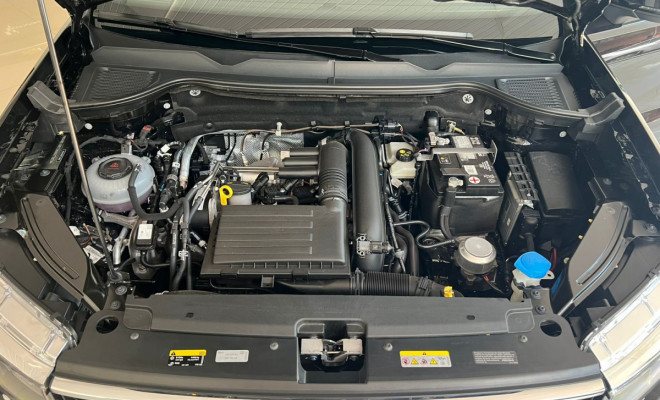 VW - VolksWagen TAOS Comfortline 1.4 250 TSI Flex Aut. 2022 Flex-8