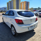 GM - Chevrolet ONIX HATCH LT 1.4 8V FlexPower 5p Mec. 2014 Flex-4