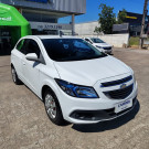GM - Chevrolet ONIX HATCH LT 1.4 8V FlexPower 5p Mec. 2014 Flex-1