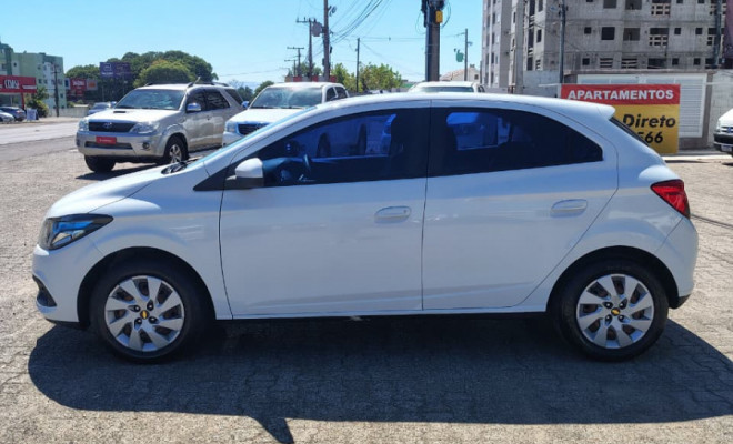 GM - Chevrolet ONIX HATCH LT 1.4 8V FlexPower 5p Mec. 2014 Flex-3