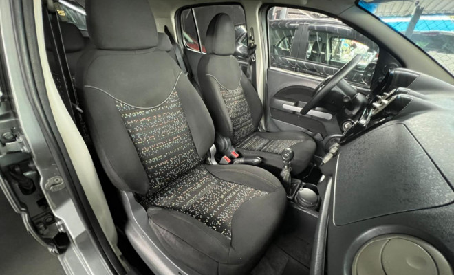 Fiat UNO ATTRACTIVE 1.4 EVO Fire Flex 8V 4p 2011 Flex-4