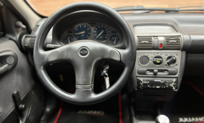 REPASSE - GM/Chevrolet Corsa Classic 1.0 2003 Gasolina (BÁSICO)-6