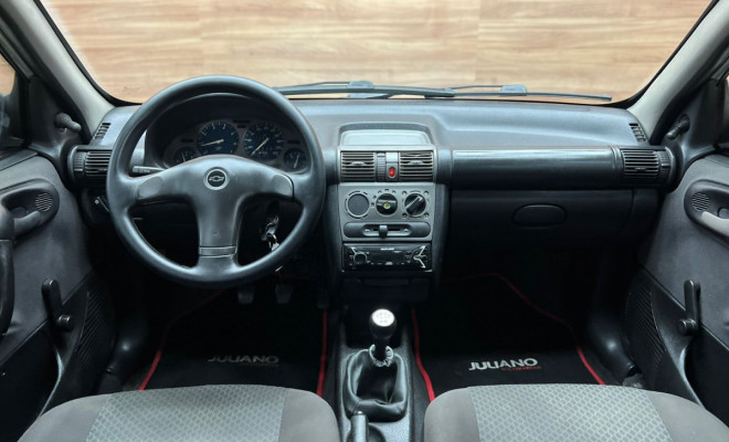 REPASSE - GM/Chevrolet Corsa Classic 1.0 2003 Gasolina (BÁSICO)-4