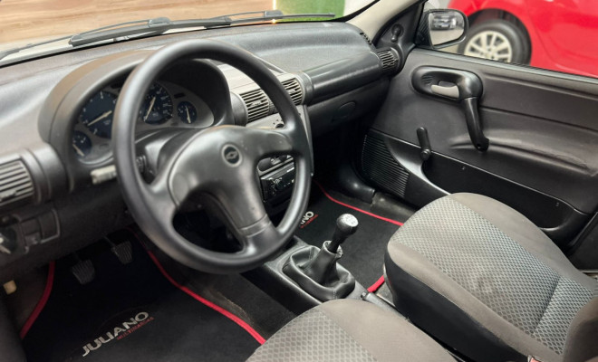 REPASSE - GM/Chevrolet Corsa Classic 1.0 2003 Gasolina (BÁSICO)-3