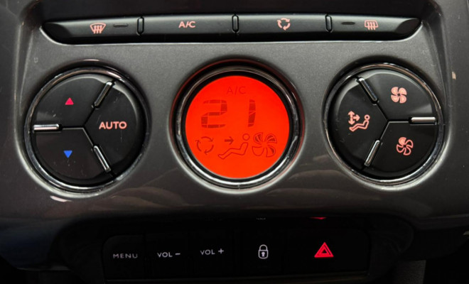 Citroën C3 Attraction Pure Tech 1.2 Flex 12V Mec 2018 Flex-10