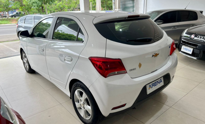 GM - Chevrolet ONIX HATCH LT 1.4 8V FlexPower 5p Aut. 2019 Flex-5