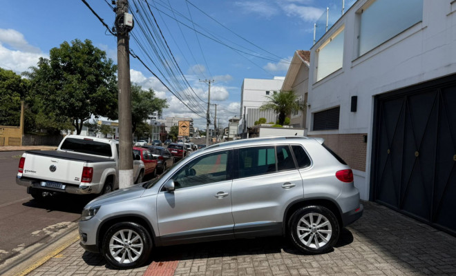 VW - VolksWagen TIGUAN 2.0 TSI 16V 200cv Tiptronic 5p 2015 Gasolina-3