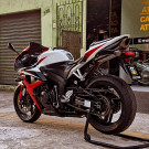 HONDA CBR 600 RR 2008 Gasolina-2