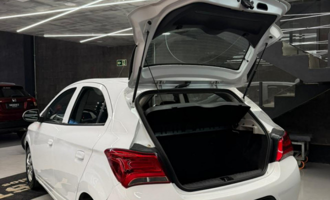 GM - Chevrolet ONIX HATCH LT 1.0 8V  Mec. 2019 Flex-10