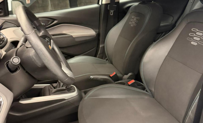 GM - Chevrolet ONIX HATCH LT 1.0 8V  Mec. 2019 Flex-4