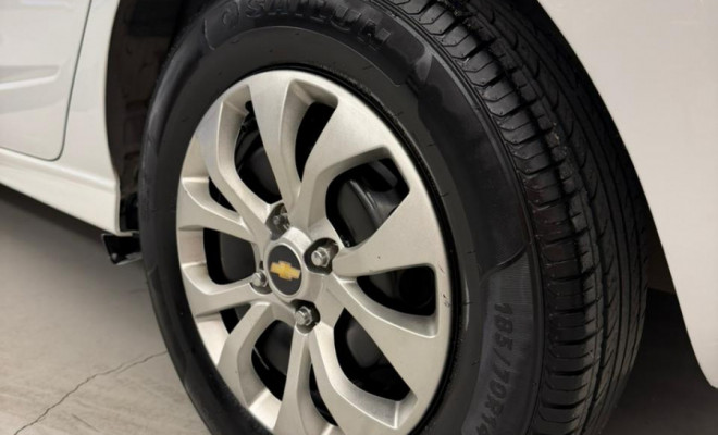 GM - Chevrolet ONIX HATCH LT 1.0 8V  Mec. 2019 Flex-1