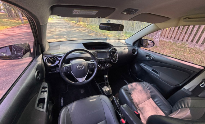 Toyota ETIOS PLATINUM Sed. 1.5 Flex 16V 4p Aut. 2018 Flex-1
