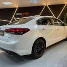 Kia Motors Cerato 1.6  Aut. 2018 Flex    C/multimidia-3