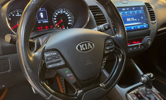 Kia Motors Cerato 1.6  Aut. 2018 Flex    C/multimidia-7