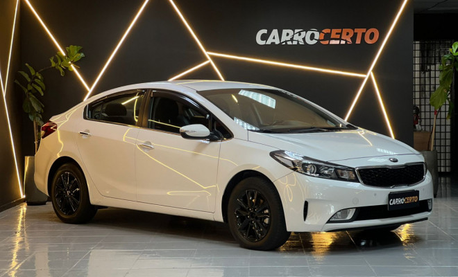 Kia Motors Cerato 1.6  Aut. 2018 Flex    C/multimidia