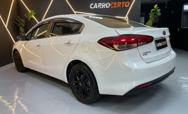 Kia Motors Cerato 1.6  Aut. 2018 Flex    C/multimidia-2