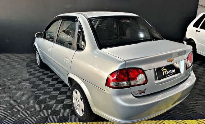 GM - Chevrolet Classic Life/LS 1.0 VHC FlexP. 4p 2011 Flex-1