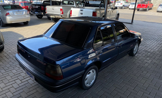 GM - Chevrolet Monza GL 2.0 EFI/SL/L/650/Club/Barc.2e4p 1994 Gasolina-1