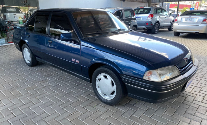 GM - Chevrolet Monza GL 2.0 EFI/SL/L/650/Club/Barc.2e4p 1994 Gasolina-2