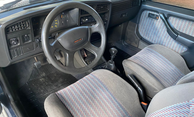 GM - Chevrolet Monza GL 2.0 EFI/SL/L/650/Club/Barc.2e4p 1994 Gasolina-10