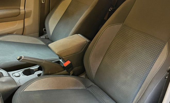 VW - VolksWagen VIRTUS Comfort. 200 1.0 Aut 2018 Flex  ESPAÇO E SEGURANÇA-6